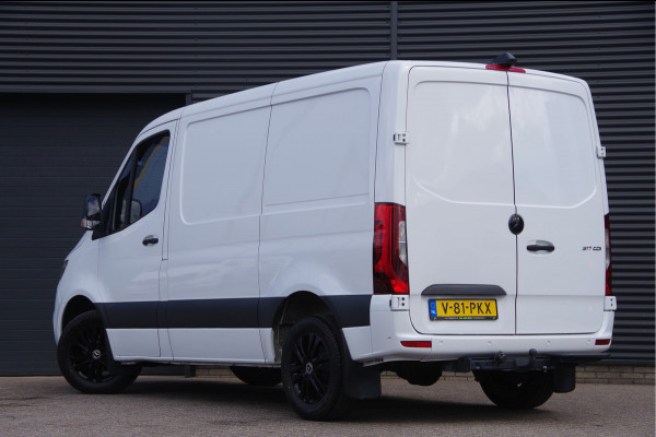 Mercedes-Benz Sprinter 317 1.9 CDI L1H1 RWD AUT. LED, TREKHAAK, LEDER, 360 CAMERA, STANDKACHEL, STOELVERWARMING, LEDER STUUR, CRUISE