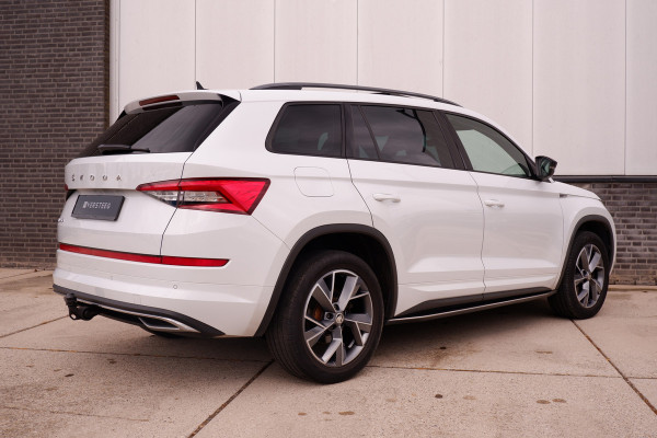 Škoda Kodiaq 1.5 TSI Sportline Business 7p. | Pano | Elek. Trekhaak | Carplay | Memory | Sfeerverlicht. | LED