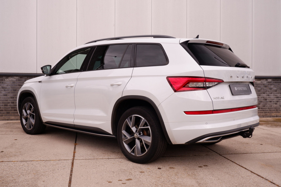 Škoda Kodiaq 1.5 TSI Sportline Business 7p. | Pano | Elek. Trekhaak | Carplay | Memory | Sfeerverlicht. | LED