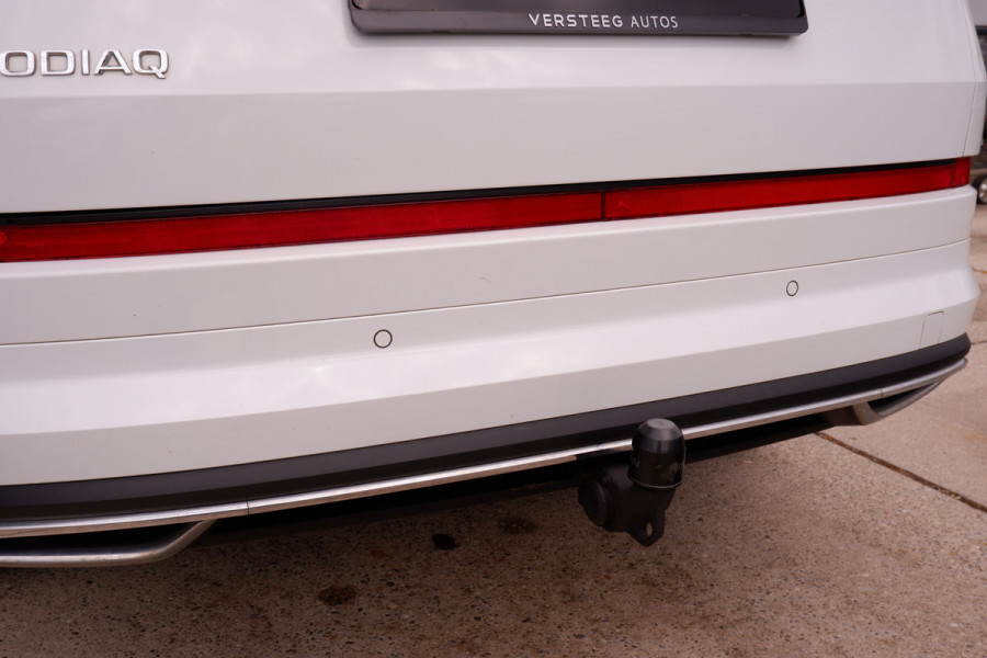 Škoda Kodiaq 1.5 TSI Sportline Business 7p. | Pano | Elek. Trekhaak | Carplay | Memory | Sfeerverlicht. | LED