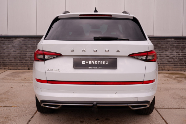 Škoda Kodiaq 1.5 TSI Sportline Business 7p. | Pano | Elek. Trekhaak | Carplay | Memory | Sfeerverlicht. | LED
