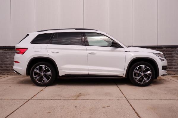 Škoda Kodiaq 1.5 TSI Sportline Business 7p. | Pano | Elek. Trekhaak | Carplay | Memory | Sfeerverlicht. | LED