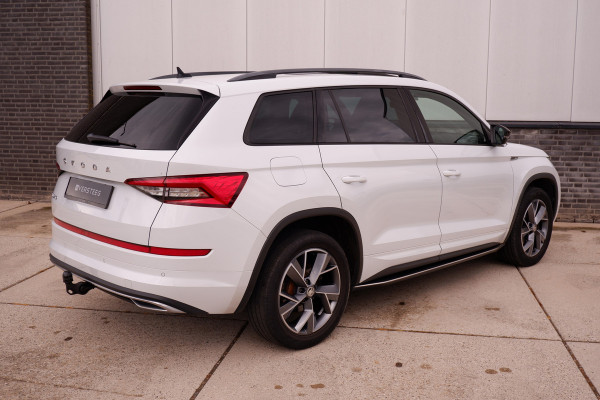 Škoda Kodiaq 1.5 TSI Sportline Business 7p. | Pano | Elek. Trekhaak | Carplay | Memory | Sfeerverlicht. | LED
