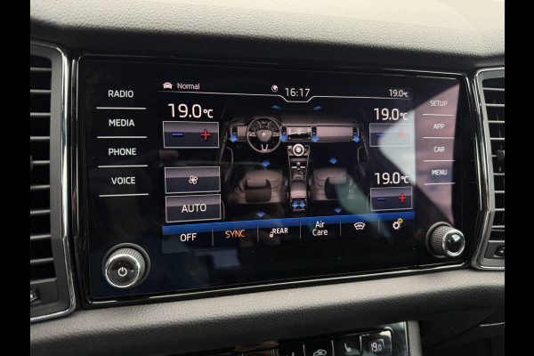 Škoda Kodiaq 1.5 TSI Sportline Business 7p. | Pano | Elek. Trekhaak | Carplay | Memory | Sfeerverlicht. | LED