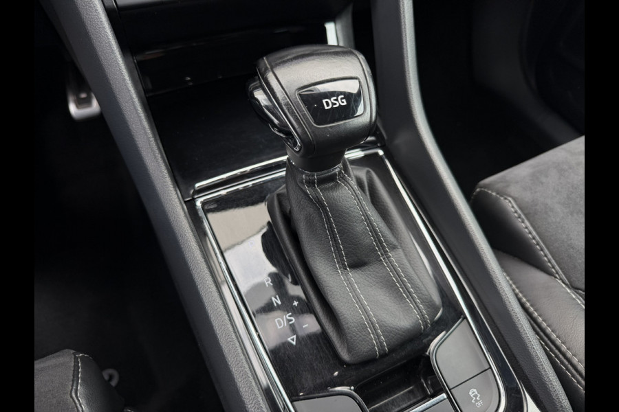 Škoda Kodiaq 1.5 TSI Sportline Business 7p. | Pano | Elek. Trekhaak | Carplay | Memory | Sfeerverlicht. | LED