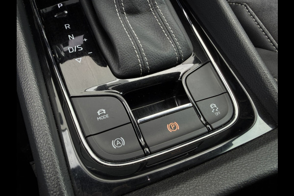Škoda Kodiaq 1.5 TSI Sportline Business 7p. | Pano | Elek. Trekhaak | Carplay | Memory | Sfeerverlicht. | LED