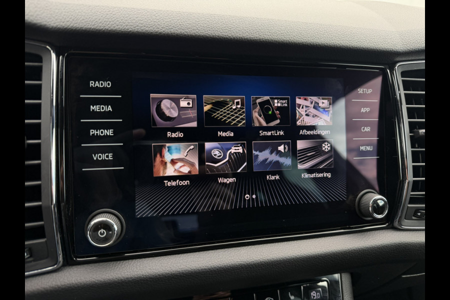 Škoda Kodiaq 1.5 TSI Sportline Business 7p. | Pano | Elek. Trekhaak | Carplay | Memory | Sfeerverlicht. | LED