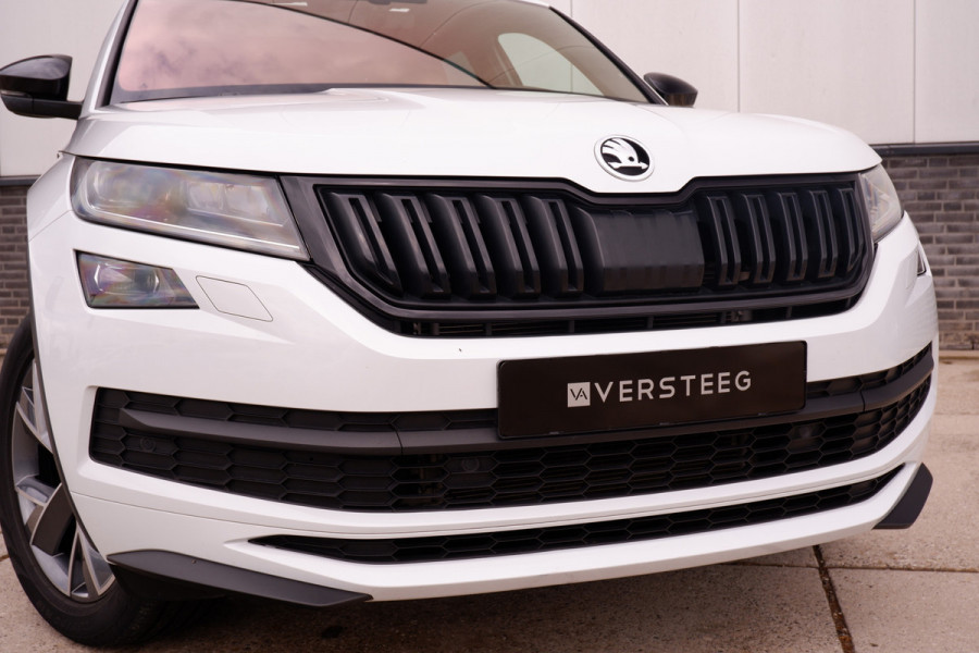Škoda Kodiaq 1.5 TSI Sportline Business 7p. | Pano | Elek. Trekhaak | Carplay | Memory | Sfeerverlicht. | LED