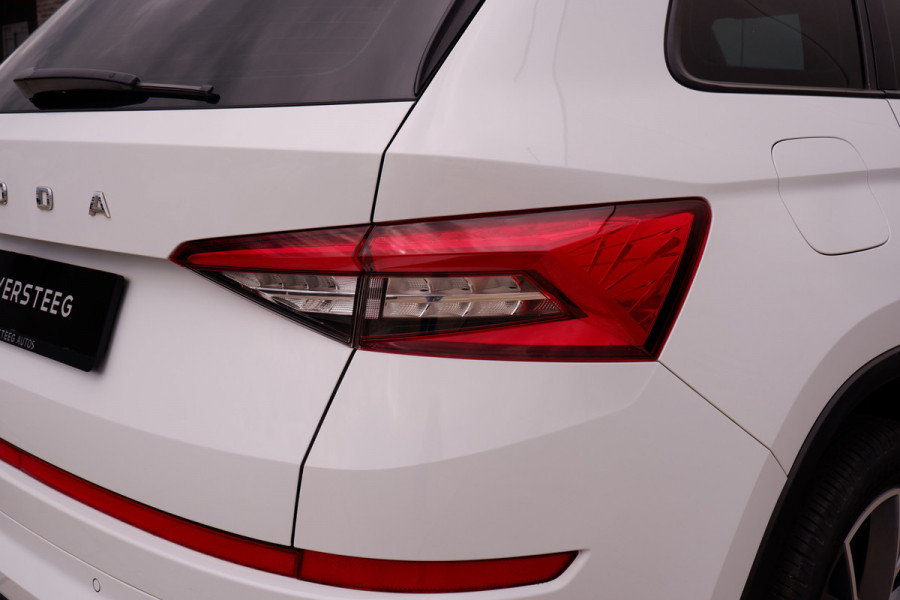 Škoda Kodiaq 1.5 TSI Sportline Business 7p. | Pano | Elek. Trekhaak | Carplay | Memory | Sfeerverlicht. | LED