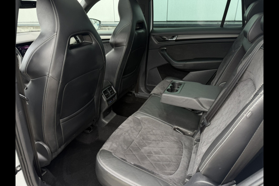 Škoda Kodiaq 1.5 TSI Sportline Business 7p. | Pano | Elek. Trekhaak | Carplay | Memory | Sfeerverlicht. | LED