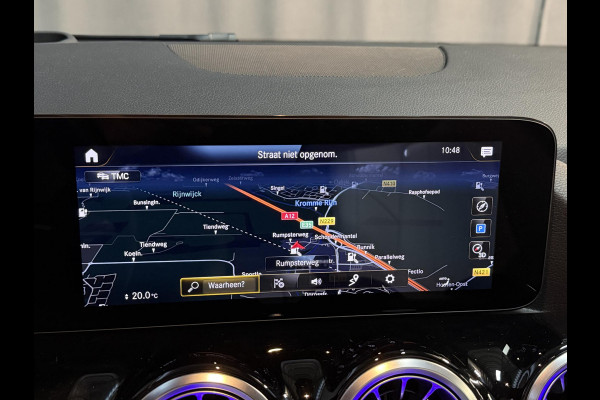 Mercedes-Benz B-Klasse 250 e 17"/Panoramadak/Trekhaak/Head-up/Dodehoek/Adaptieve cruise/Camera/Stoelverwarming/Sfeerverlichting/Apple Carplay & Android Auto
