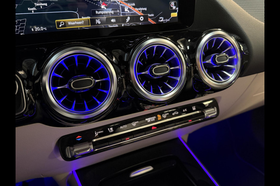 Mercedes-Benz B-Klasse 250 e 17"/Panoramadak/Trekhaak/Head-up/Dodehoek/Adaptieve cruise/Camera/Stoelverwarming/Sfeerverlichting/Apple Carplay & Android Auto