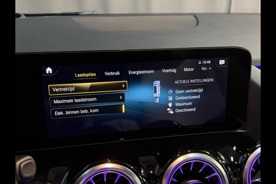Mercedes-Benz B-Klasse 250 e 17"/Panoramadak/Trekhaak/Head-up/Dodehoek/Adaptieve cruise/Camera/Stoelverwarming/Sfeerverlichting/Apple Carplay & Android Auto