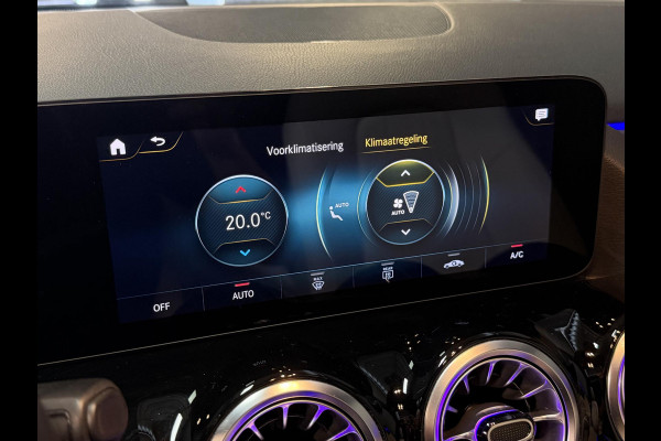 Mercedes-Benz B-Klasse 250 e 17"/Panoramadak/Trekhaak/Head-up/Dodehoek/Adaptieve cruise/Camera/Stoelverwarming/Sfeerverlichting/Apple Carplay & Android Auto