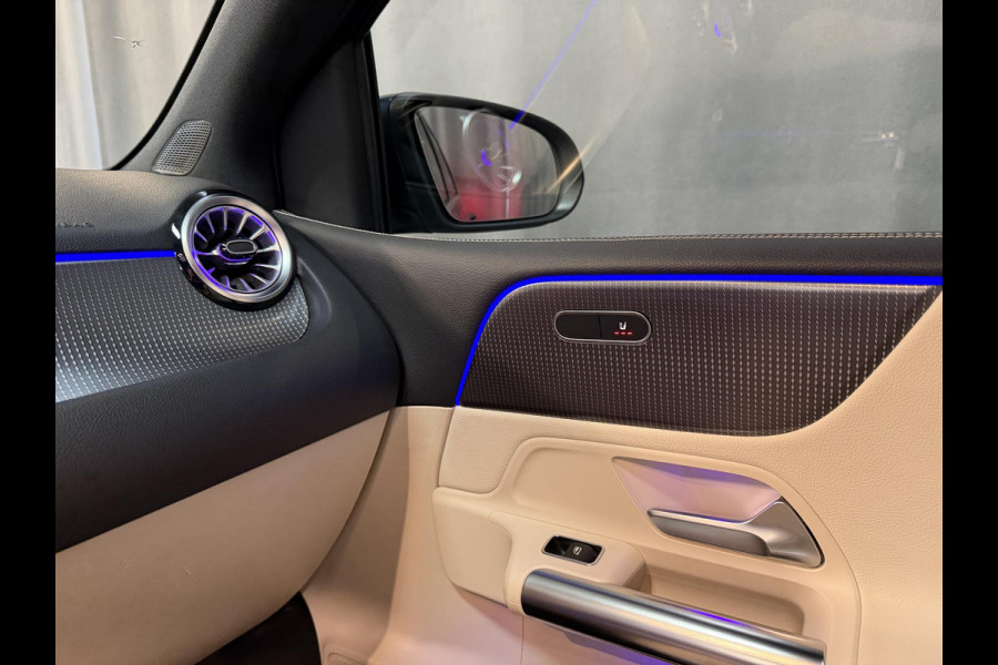 Mercedes-Benz B-Klasse 250 e 17"/Panoramadak/Trekhaak/Head-up/Dodehoek/Adaptieve cruise/Camera/Stoelverwarming/Sfeerverlichting/Apple Carplay & Android Auto