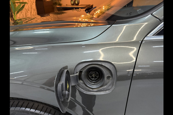 Volvo XC60 2.0 T8 Twin Engine AWD Inscription|PHEV SOH 91%|Dealer Onderhouden|1e Eigenaar|Full Options
