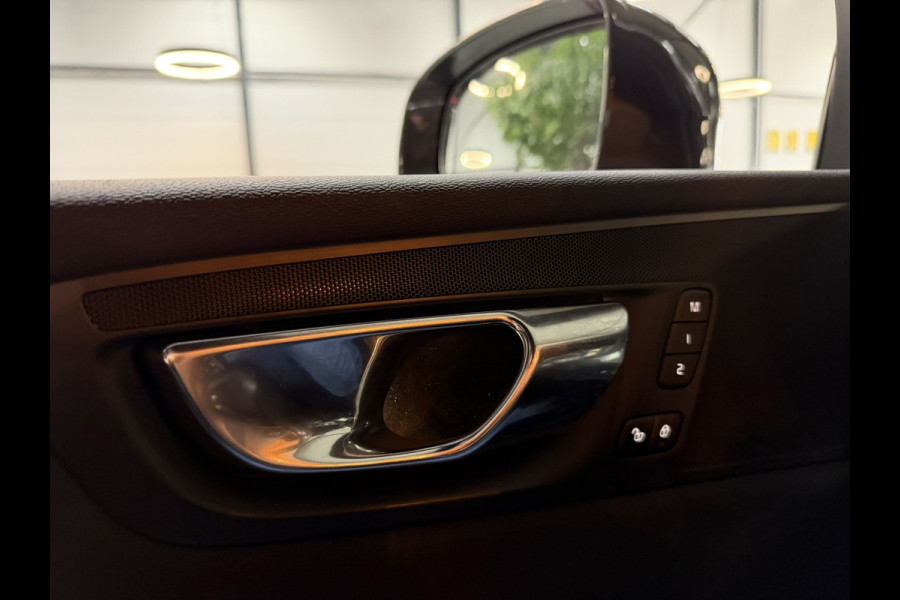 Volvo XC60 2.0 T8 Twin Engine AWD Inscription|PHEV SOH 91%|Dealer Onderhouden|1e Eigenaar|Full Options
