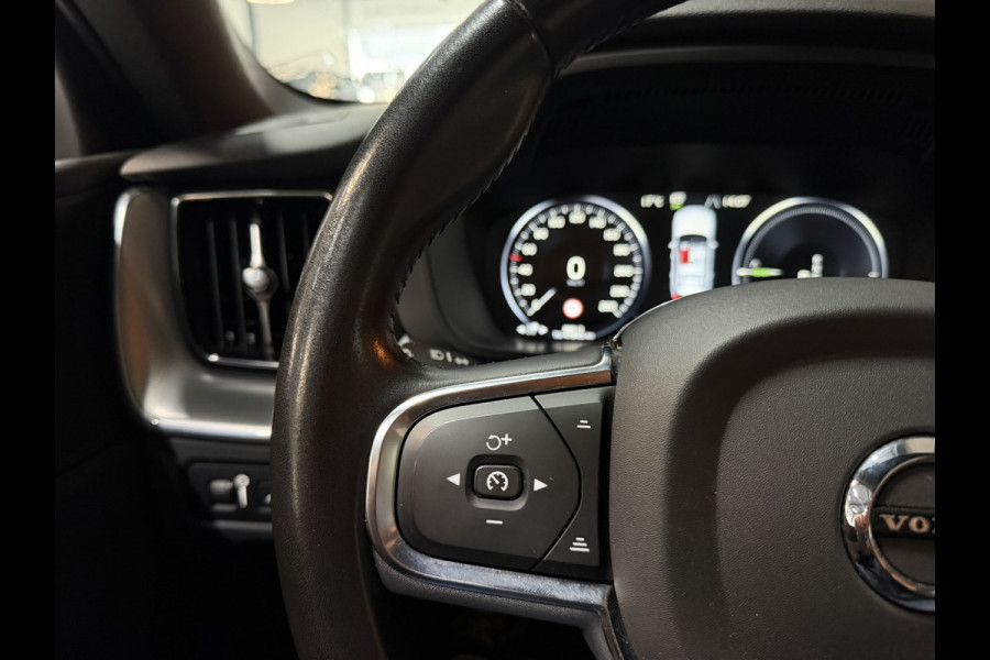 Volvo XC60 2.0 T8 Twin Engine AWD Inscription|PHEV SOH 91%|Dealer Onderhouden|1e Eigenaar|Full Options