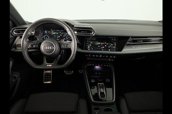 Audi A3 Sportback 40 TFSI e S edition 204 pk S-tronic | Verlengde garantie | Navigatie | Panoramadak | Parkeersensoren (Park assist) | Achteruitrijcamera | S-Line |