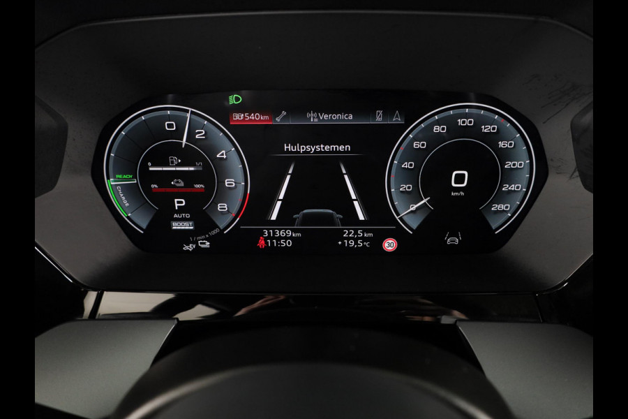 Audi A3 Sportback 40 TFSI e S edition 204 pk S-tronic | Verlengde garantie | Navigatie | Panoramadak | Parkeersensoren (Park assist) | Achteruitrijcamera | S-Line |