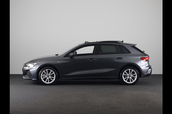 Audi A3 Sportback 40 TFSI e S edition 204 pk S-tronic | Verlengde garantie | Navigatie | Panoramadak | Parkeersensoren (Park assist) | Achteruitrijcamera | S-Line |