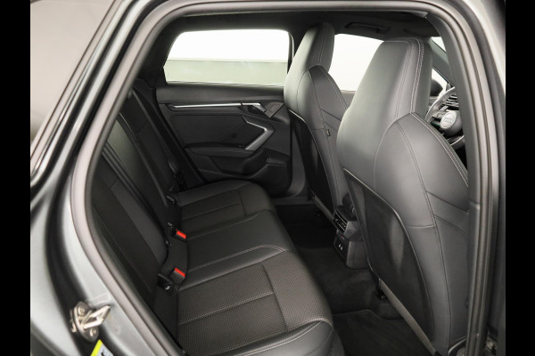Audi A3 Sportback 40 TFSI e S edition 204 pk S-tronic | Verlengde garantie | Navigatie | Panoramadak | Parkeersensoren (Park assist) | Achteruitrijcamera | S-Line |