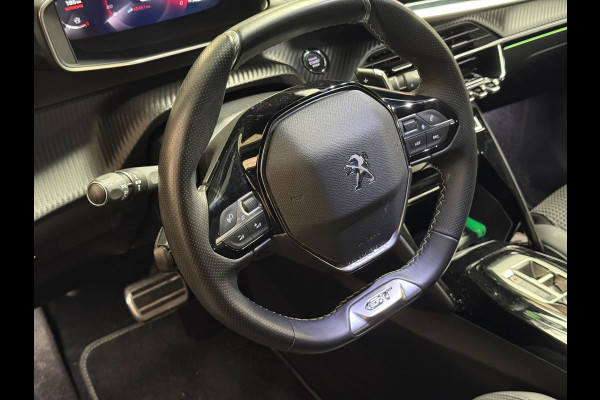 Peugeot 2008 1.2 PureTech GT | Automaat | keyless | Camera | Cruise | CarPlay | Navi