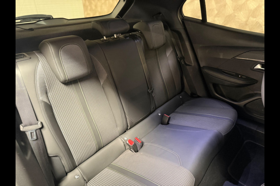 Peugeot 2008 1.2 PureTech GT | Automaat | keyless | Camera | Cruise | CarPlay | Navi
