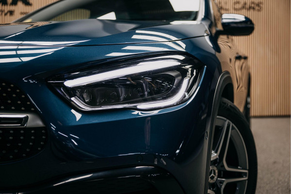 Mercedes-Benz GLA 180 d Business Solution AMG | AMG-Line | Pano | Stoelverwarming | Achteruitrijcamera |
