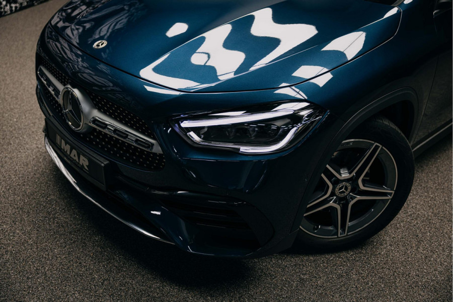 Mercedes-Benz GLA 180 d Business Solution AMG | AMG-Line | Pano | Stoelverwarming | Achteruitrijcamera |