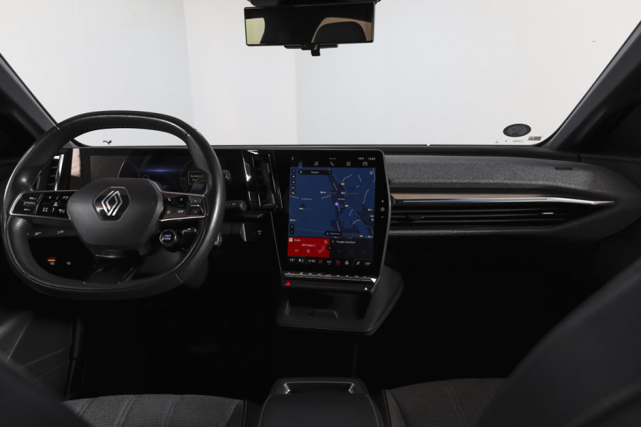 Renault Mégane E-Tech EV60 Optimum Charge Techno | Dig.Cockpit | Adapt.Cruise | Stoel-+Stuurverw. | 360 camera | NAV+App.Connect | Auto. Airco | Trekhaak | LM 20" |
