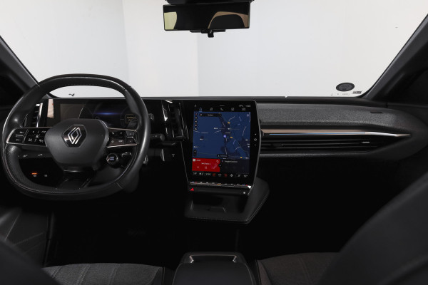 Renault Mégane E-Tech EV60 Optimum Charge Techno | Dig.Cockpit | Adapt.Cruise | Stoel-+Stuurverw. | 360 camera | NAV+App.Connect | Auto. Airco | Trekhaak | LM 20" |