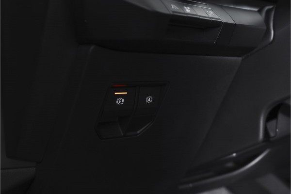 Renault Mégane E-Tech EV60 Optimum Charge Techno | Dig.Cockpit | Adapt.Cruise | Stoel-+Stuurverw. | 360 camera | NAV+App.Connect | Auto. Airco | Trekhaak | LM 20" |