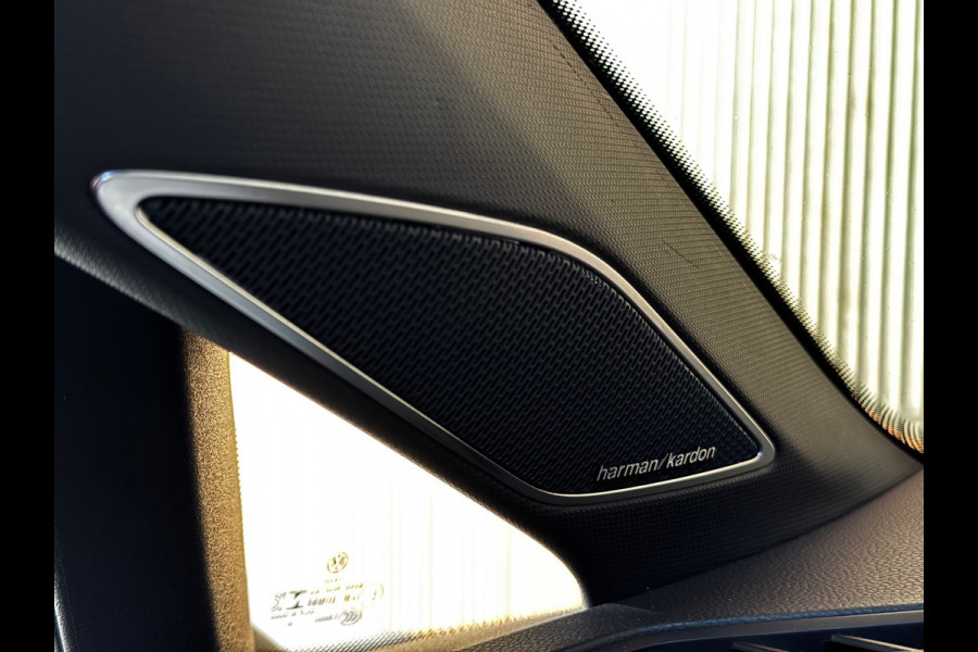 Volkswagen Golf 2.0 TSI GTI PANO|H&K|STOEL VENTILATIE & VERWARMING|MATRIX|MEMORY|LEDER|ACC|AMBIENT|19 INCH
