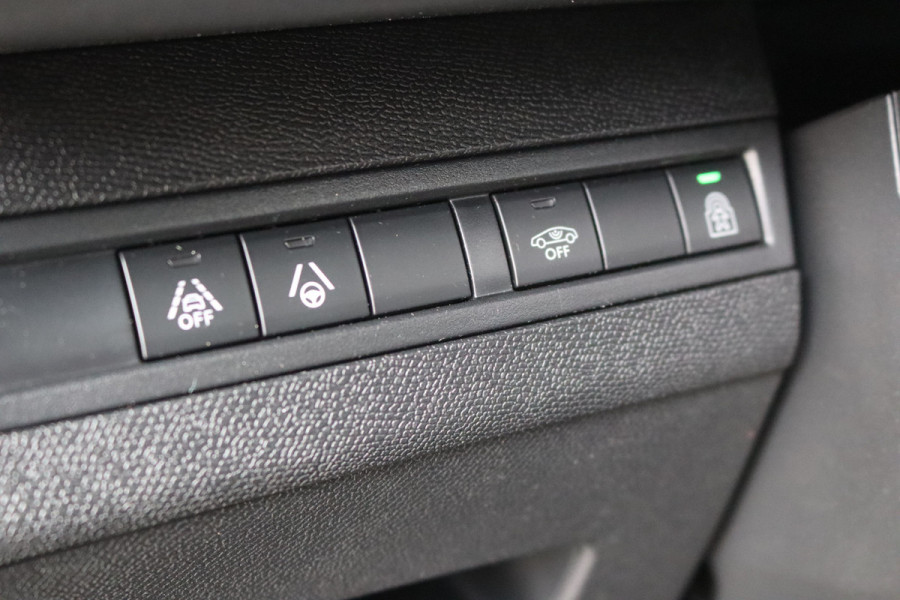 Peugeot 5008 1.2 Hybrid 136PK Automaat GT 7-pers/Leder/Memory-stoel/Camera/Stoelverwarming