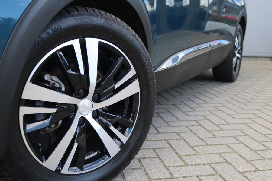 Peugeot 5008 1.2 Hybrid 136PK Automaat GT 7-pers/Leder/Memory-stoel/Camera/Stoelverwarming