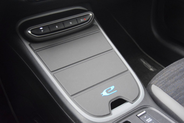 Jeep Avenger Longitude 54 kWh APPLE CARPLAY/WARMTEPOMP/LED KOPLAMPEN