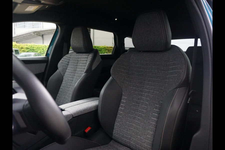 Peugeot 5008 1.2 Hybrid 145 Allure Camera achter