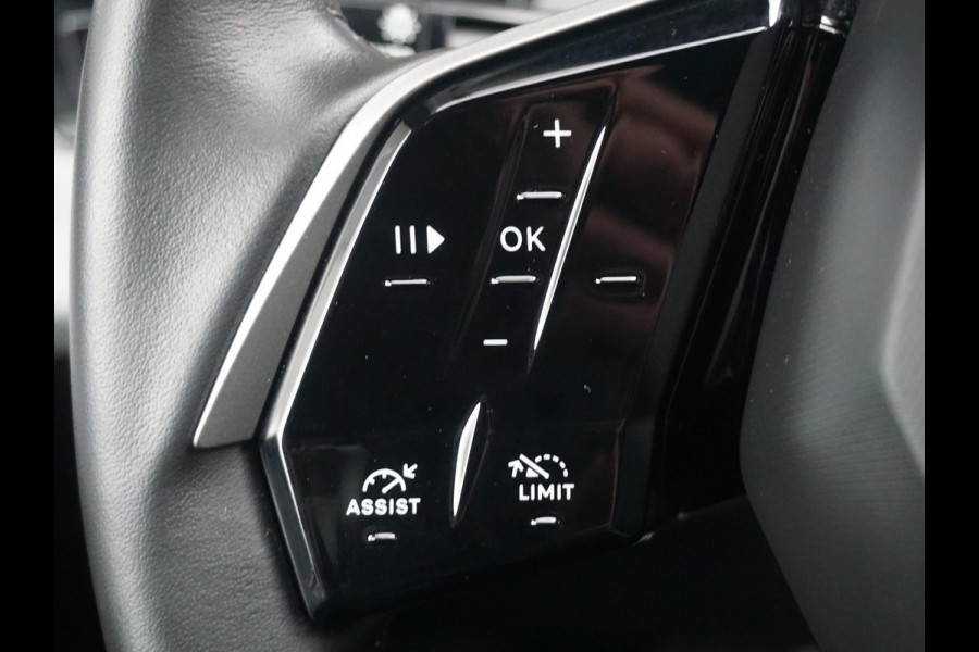 Peugeot 5008 1.2 Hybrid 145 Allure Camera achter