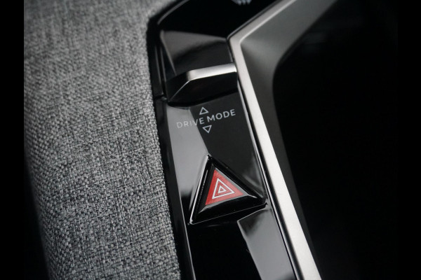 Peugeot 5008 1.2 Hybrid 145 Allure Camera achter