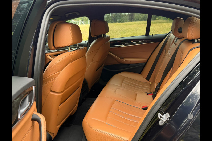 BMW 5 Serie 530e iPerformance High Executive | M-Pakket + Leder + Camera Nu € 20.975,-!!