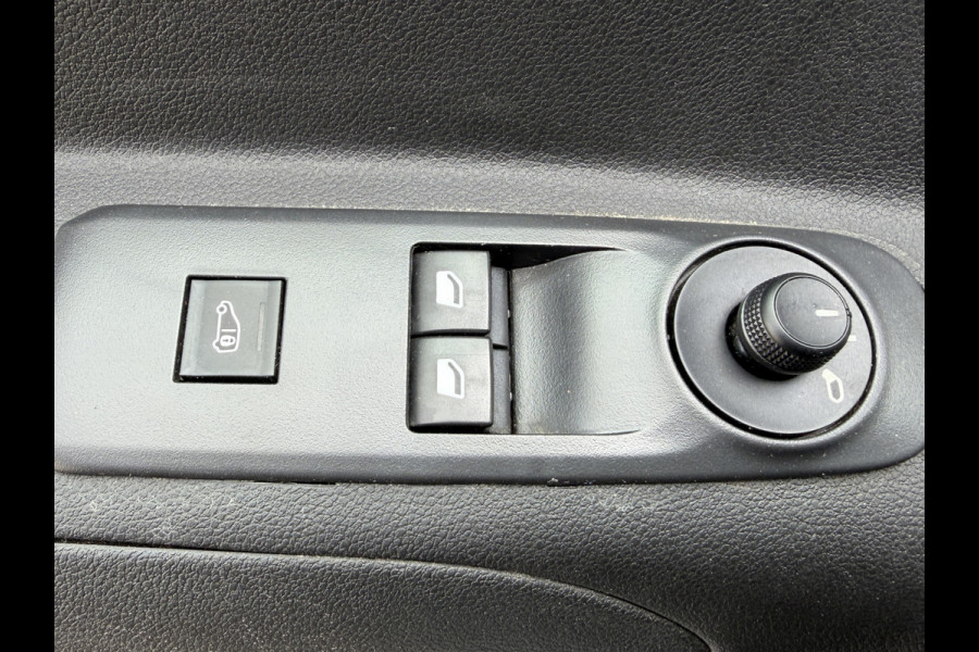 Opel Combo 1.5D 102PK Euro 6 L2H1 Edition Cruise Control/trekhaak/carplay