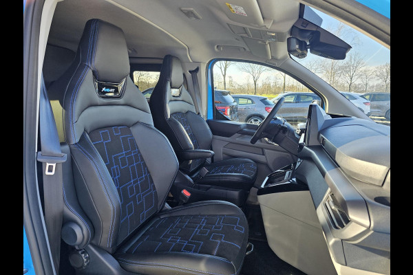 Ford Transit Custom 320 2.5 PHEV L1H1 MS-RT DC Trekhaak! | Dubbele Cabine | Dubbele zijschuifdeur | Keyless entry | Lederen sportstoelen | Elektrische zijschuifdeur | Virtual cockpit | Fabrieksgarantie tm. 16-04-2029