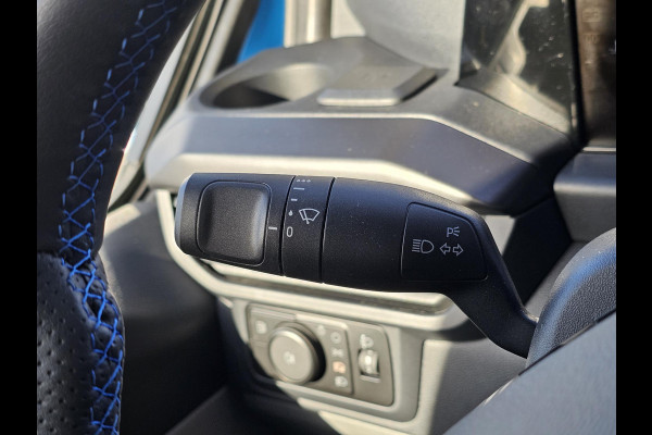 Ford Transit Custom 320 2.5 PHEV L1H1 MS-RT DC Trekhaak! | Dubbele Cabine | Dubbele zijschuifdeur | Keyless entry | Lederen sportstoelen | Elektrische zijschuifdeur | Virtual cockpit | Fabrieksgarantie tm. 16-04-2029