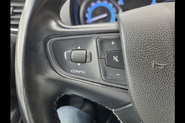 Peugeot e-Expert L2 75 kWh Xenon Stoelverwarming Airco Achteruitrijcamera