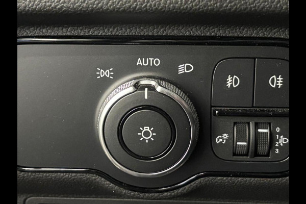 Mercedes-Benz Citan 110 CDI L1 Pro Cruise Control Stoelverwarming Parkeersensoren Airco 3 Zits