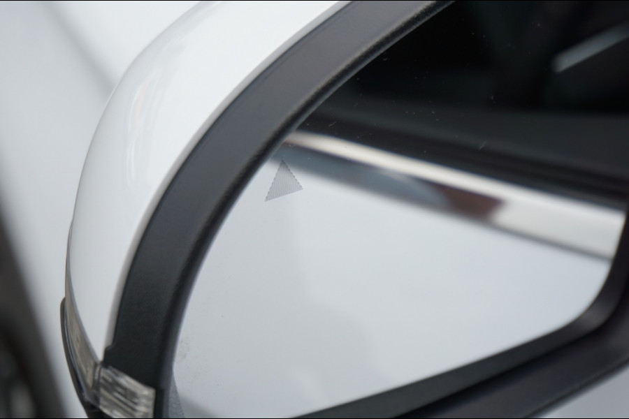 BYD SEAL U 1.5 DM-i FWD Boost 218 PK | SUPER LUXE | 6JR GARANTIE | NIEUW!