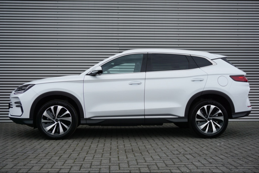 BYD SEAL U 1.5 DM-i FWD Boost 218 PK | SUPER LUXE | 6JR GARANTIE | NIEUW!