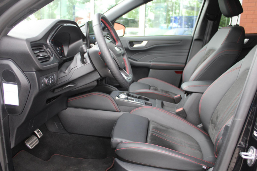 Ford Kuga 2.5 PHEV ST-Line X | Winterpack | AGR stoelen | Electrische achterklep | B&O Sound | Adaptieve Cruise Control