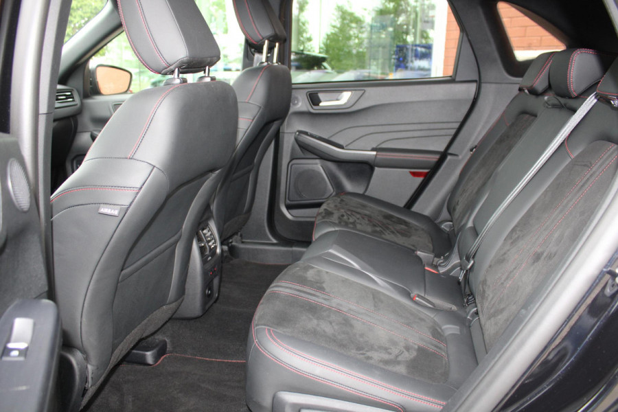 Ford Kuga 2.5 PHEV ST-Line X | Winterpack | AGR stoelen | Electrische achterklep | B&O Sound | Adaptieve Cruise Control
